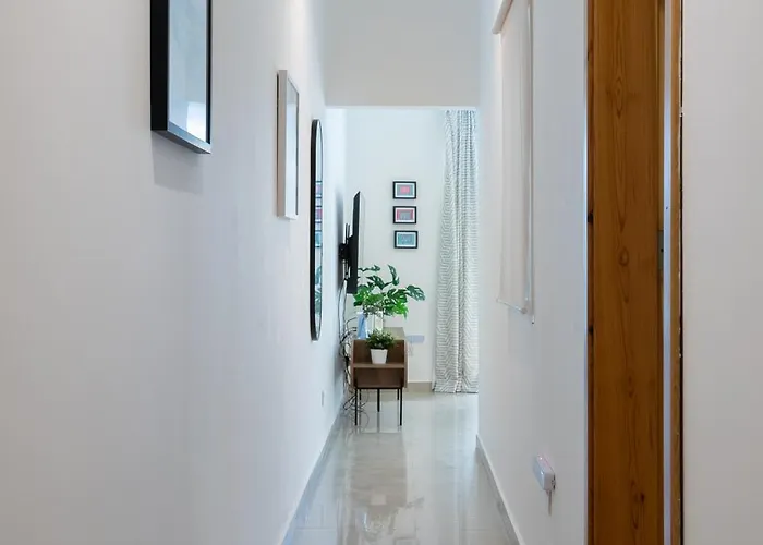 Appartamento Cosy 3br Duplex Penthouse With Terrace & Views By Isola360 *