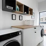 Cosy 3br Duplex Penthouse With Terrace & Views By Isola360 *