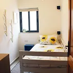 アパート Cosy 3br Duplex Penthouse With Terrace & Views By Isola360 *